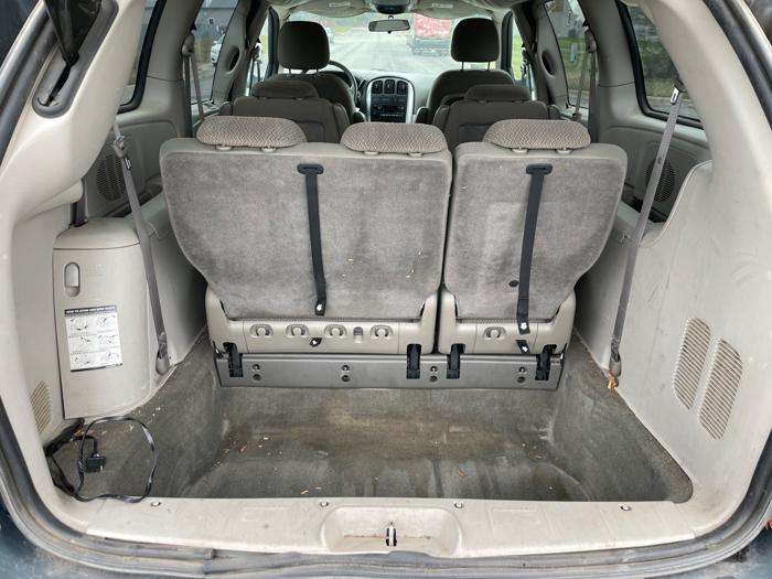 2006 chrysler town-&-country touring with 161394 miles for sale near elk-river, minnesota ad01b02d09004774be242fbe4ee3d007.jpeg