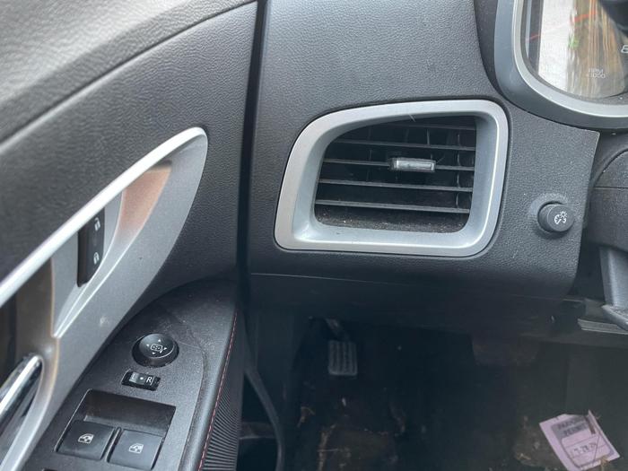 2014 chevrolet equinox lt with 123931 miles for sale near elk-river, minnesota ad044197d41b429a934b28246b90c519.jpg