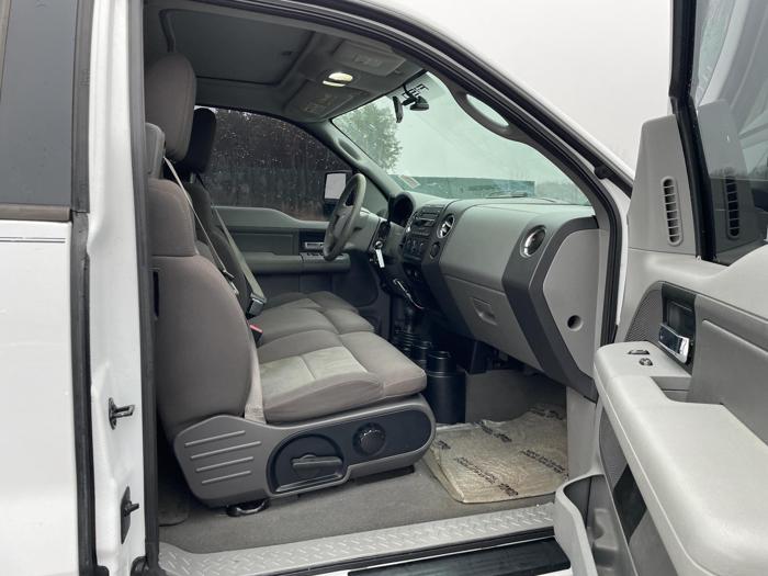 2005 ford f-150 styleside with 188003 miles for sale near elk-river, minnesota ad0a4e854c0a4951b7818a8137d76b32.jpg
