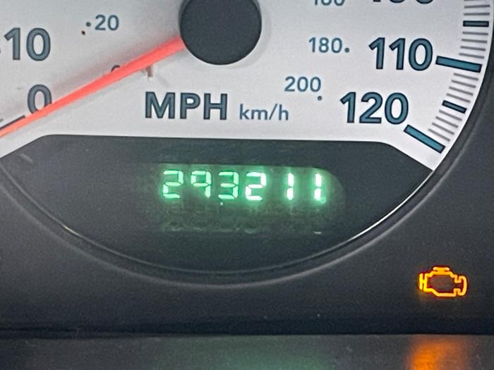 2007 dodge grand-caravan sxt with 293211 miles for sale near elk-river, minnesota ad0f21af30714ceab79792040786bcd6.jpeg