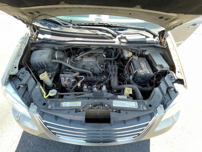 2009 chrysler town-&-country touring with 240699 miles for sale near clearwater, minnesota ad296b00fb7542ee9dbd28335661ee2d.jpeg