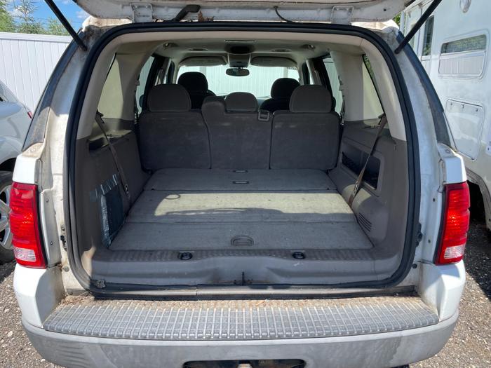 2003 Ford Explorer