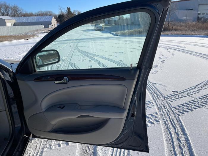 2007 buick lucerne with 192729 miles for sale near elk-river, minnesota ad47fa3513a142b7991ba957dd1f0f3a.jpg