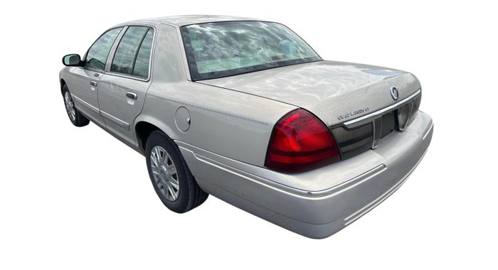 2007 mercury grand-marquis gs for sale near elk-river, minnesota ad5f79a3103042ac95eb0b4ae2a8dc7f.jpg