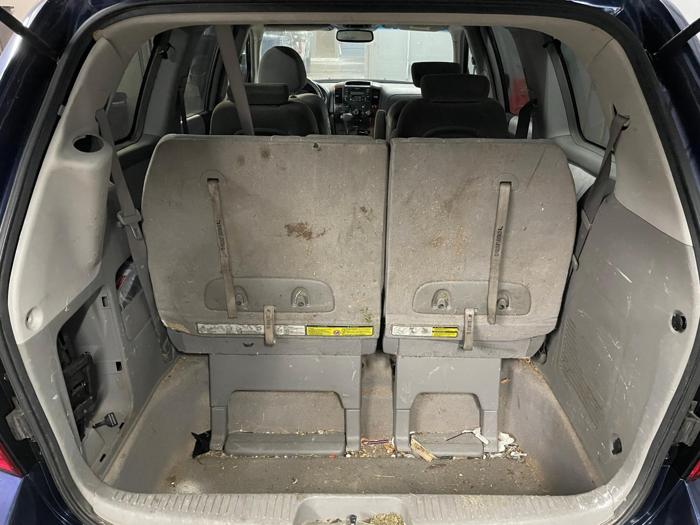 2007 kia sedona ex with 182681 miles for sale near elk-river, minnesota ad7d853290614e728d66415d85ddbb8c.jpg