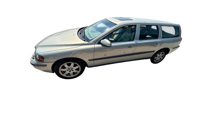 2003 volvo v70 awd for sale near elk-river, minnesota ada2ec877307459c92a4b76a306802d2.jpg
