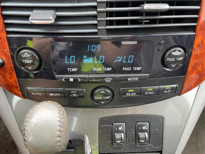 2006 Toyota Sienna