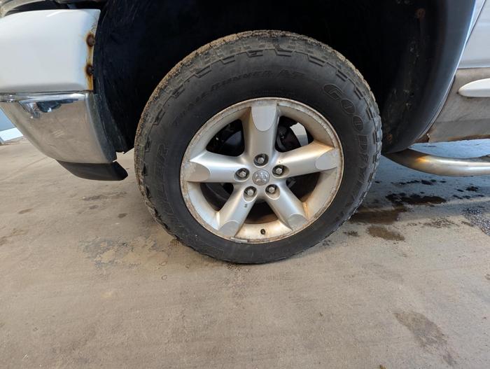 2006 dodge ram-1500 laramie-quad-cab-4wd with 183133 miles for sale near elk-river, minnesota adba4e37fb0e489d9c576be1273486cb.jpg