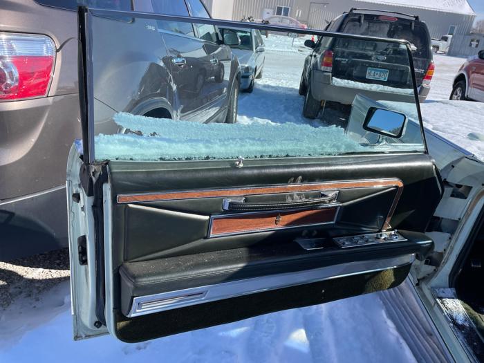 1970 lincoln continental-mark-iii with 33040 miles for sale near elk-river, minnesota add358c9932b45548f7395a2566e99fb.jpg