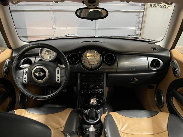 2004 mini cooper s with 132489 miles for sale near elk-river, minnesota adf59d8bf92c44368385fbbb3be97c82.jpg