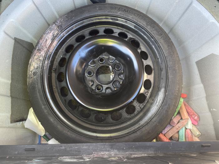 2009 pontiac g6 sedan with 186519 miles for sale near st.-cloud, minnesota ae002553ffdf478a9f34beec6b5832b6.jpeg