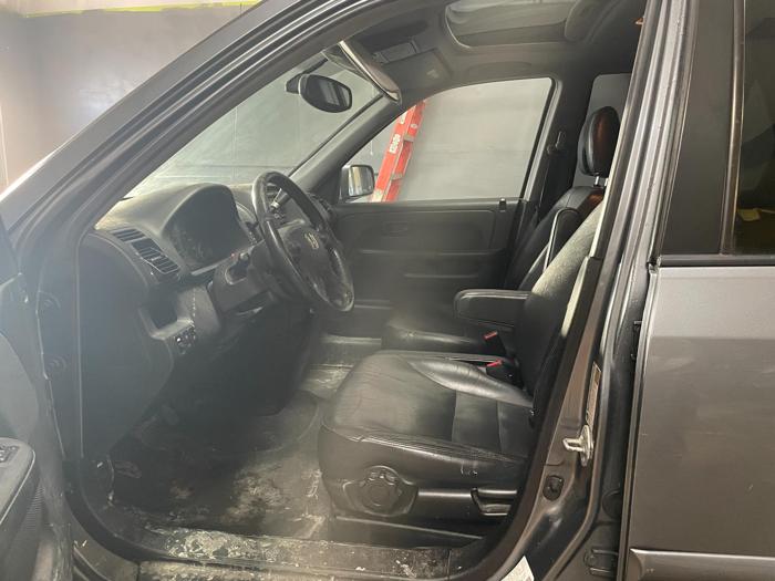 2005 honda cr-v special-edition with 246854 miles for sale near elk-river, minnesota ae2fe9f494b94bb7bab92874526c5aa6.jpg