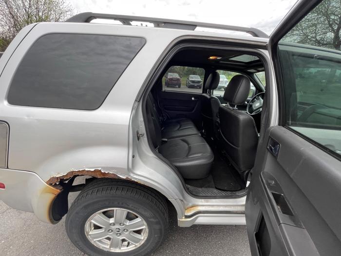 2008 mercury mariner v6-4wd with 191219 miles for sale near white-bear-lake, minnesota ae43a0e90f8842b2b122ba047b8bb916.jpeg