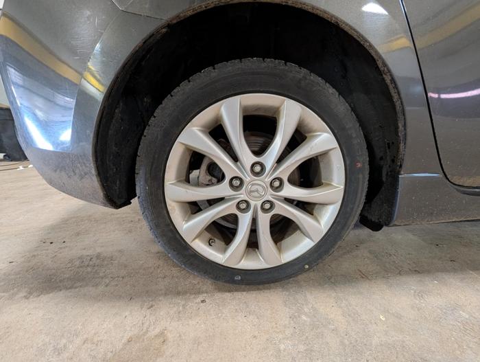 2010 mazda mazda3 s-grand-touring-5-door with 126117 miles for sale near elk-river, minnesota ae4a8298f9544e75a195b91509d08ecb.jpg