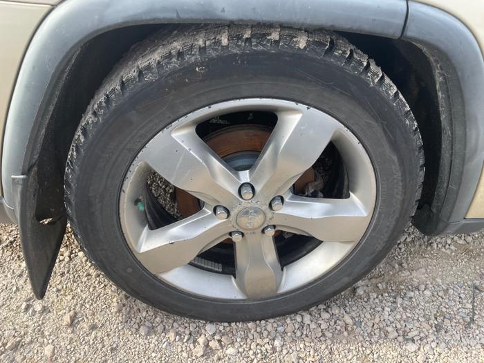 2011 jeep grand-cherokee overland-4wd for sale near elk-river, minnesota ae92797c11ab4202869298a63f8b6dd1.jpeg