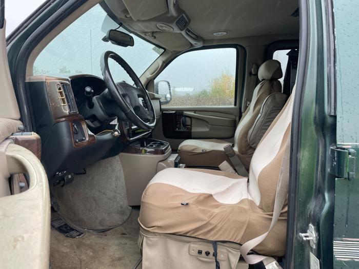2004 gmc savana g1500-cargo with 193369 miles for sale near elk-river, minnesota aeb71b4e5f7d4191b675093d9e464db2.jpeg
