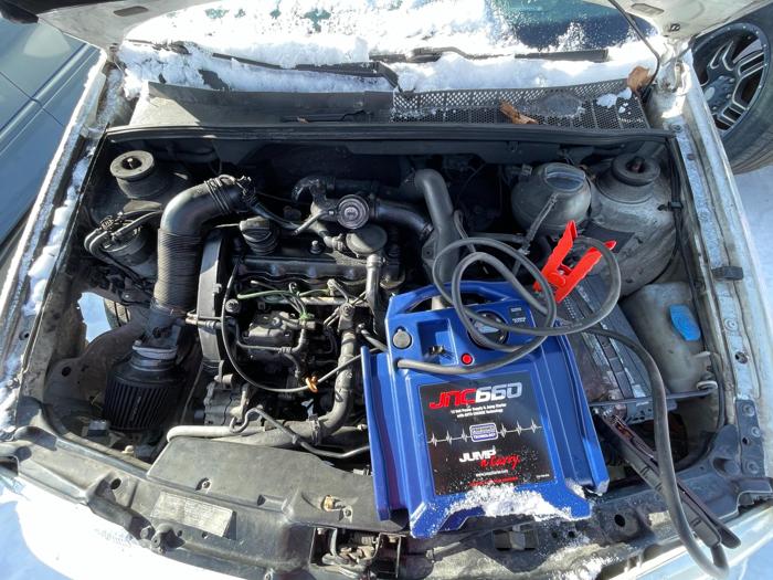 1998 volkswagen jetta tdi with 279960 miles for sale near elk-river, minnesota aed49c8fe0124e64b06e023590c9f0f8.jpg