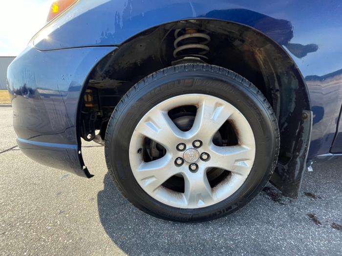 2006 toyota matrix 2wd with 192639 miles for sale near elk-river, minnesota aee1bd9ee8e64c1790d449e4ad3eca79.jpeg