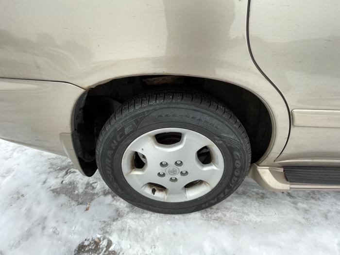 2005 toyota highlander limited-v6-4wd with 245208 miles for sale near elk-river, minnesota af184414946d4d609a43ffd8b8dc72f4.jpeg