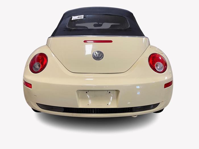 2006 Volkswagen New Beetle