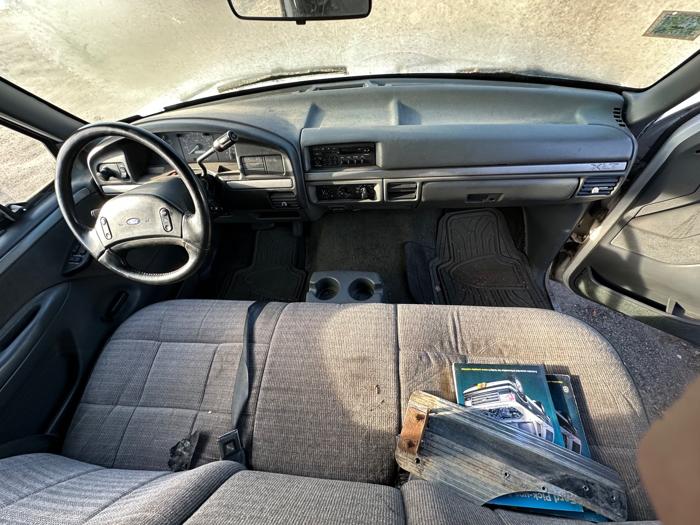 1993 ford f-150 s-reg.-cab-short-bed-2wd with 118087 miles for sale near elk-river, minnesota af3e1aac84c3426cb0c05046e5cf7513.jpeg