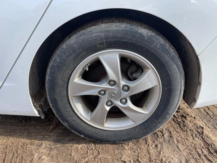 2015 hyundai elantra limited with 111174 miles for sale near rice, minnesota af4819fc943643c3a57e9eada6415e37.jpeg