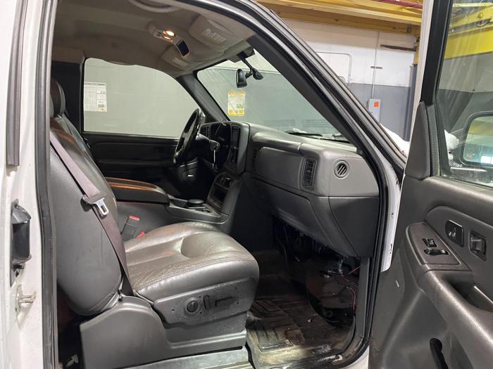 2006 chevrolet silverado 1500-lt3 with 233202 miles for sale near elk-river, minnesota af6214b6244543d19905040f9cc36843.jpg