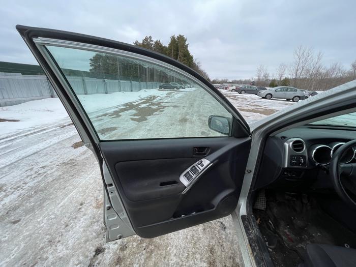 2003 pontiac vibe awd with 145570 miles for sale near elk-river, minnesota af66b5b1870c4010b896c8a5b91abcd9.jpeg