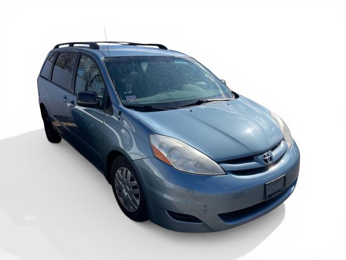 2009 toyota sienna ce-fwd-7-passenger with 318979 miles for sale near elk-river, minnesota af8d6e3c0b61495583aa9d69316deb38.jpg