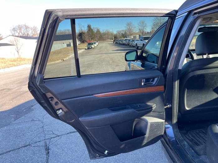 2013 subaru outback 2.5i-limited with 151995 miles for sale near elk-river, minnesota af9102a815cb4cf09a1710bd772d3725.jpg