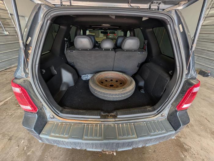2009 ford escape limited-fwd-v6 with 198732 miles for sale near elk-river, minnesota afc4cacaf3fd45c9ac6a7e6a84811447.jpg
