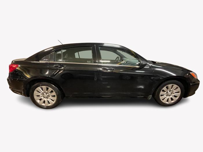 2013 chrysler 200 lx with 145613 miles for sale near elk-river, minnesota affe72f781cf4a06aab556caba4ad11a.jpg