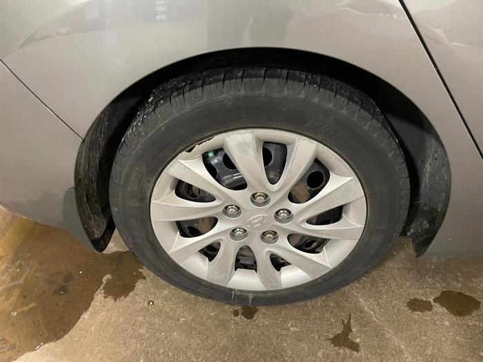 2013 hyundai elantra with 226991 miles for sale near elk-river, minnesota b009510e3bab44a2a15bbeedfeb6ba8a.jpeg