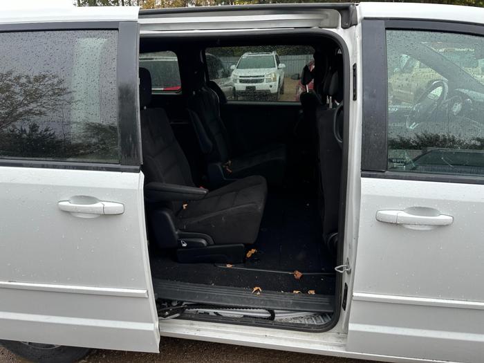2015 dodge grand-caravan se with 198740 miles for sale near elk-river, minnesota b01adafb6ab747499d1cc3d751fc23c4.jpg