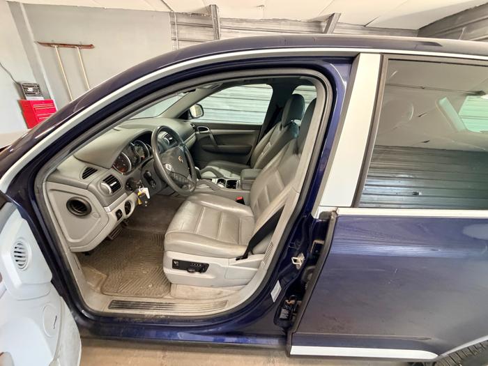 2005 porsche cayenne s with 118438 miles for sale near elk-river, minnesota b038fe11f2b9445bb89d4638b61a1572.jpeg