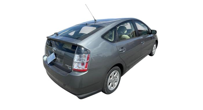 2004 toyota prius 4-door-liftback with 174895 miles for sale near elk-river, minnesota b04030a3a9764e59982a2988836cb091.jpg