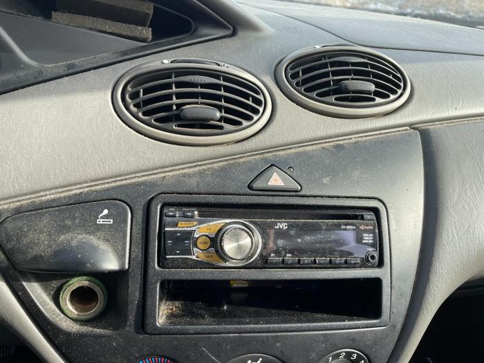 2000 ford focus se with 107491 miles for sale near elk-river, minnesota b07451cbacab46c0bfe39e2522f37f9a.jpg