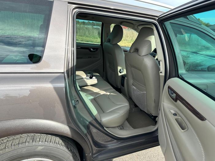 2007 volvo xc70 cross-country with 147108 miles for sale near elk-river, minnesota b07cd3a9749d467b9005fded4e83f0a0.jpg