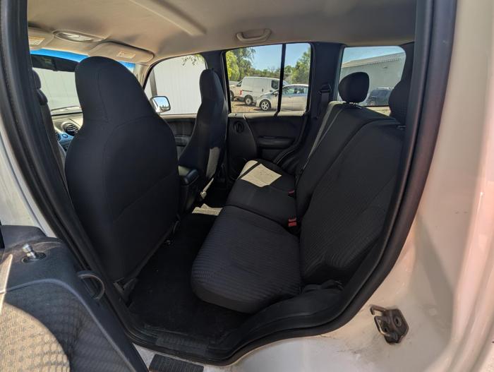 2002 jeep liberty sport-4wd with 169462 miles for sale near elk-river, minnesota b08529bcbb88484fb13ca01f06be067e.jpg