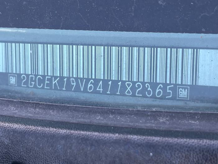 2004 chevrolet silverado-1500 ext.-cab-short-bed-4wd with 180428 miles for sale near elk-river, minnesota b09e45ab2b4a475c8e158d07e6fb6551.jpeg