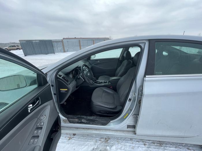 2012 hyundai sonata limited-auto with 152315 miles for sale near elk-river, minnesota b0fd8f326f474348b2c36294d59617a5.jpeg