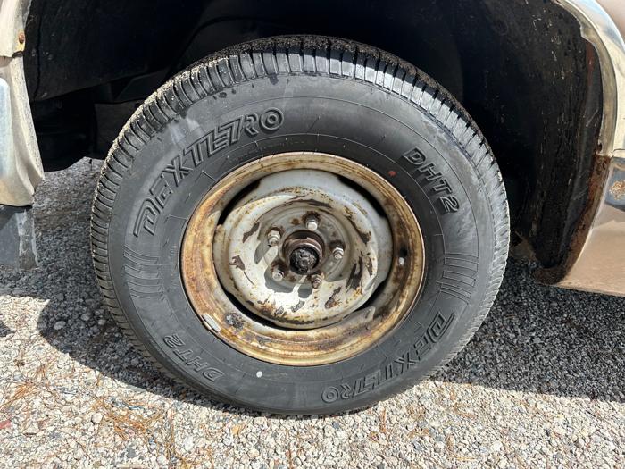 1994 chevrolet c-k-1500 reg.-cab-w-t-6.5-ft.-bed-2wd with 167960 miles for sale near elk-river, minnesota b0fde4a6a33b4317836831acd99508d6.jpeg