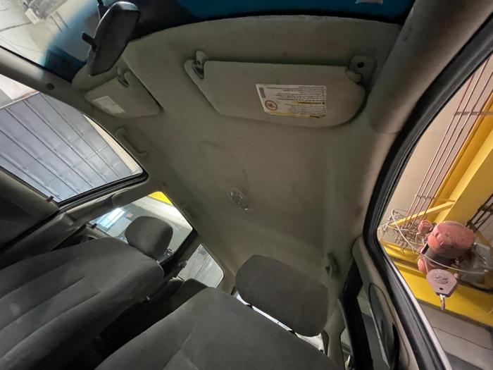 2002 Saturn LW