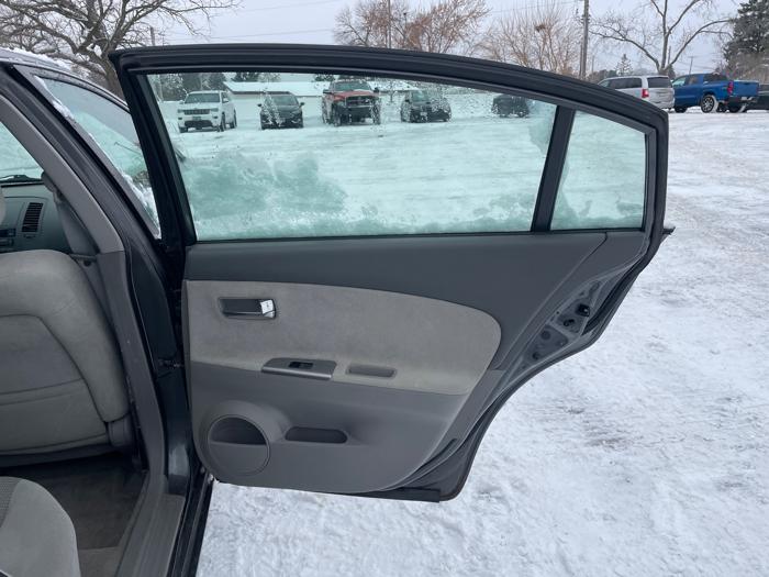 2006 nissan altima 2.5 with 184625 miles for sale near fridley, minnesota b10b5efbf4764b6487053f8a8e9690c0.jpeg