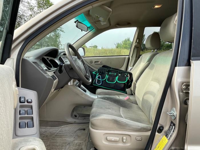2006 toyota highlander v6-2wd-with-3rd-row-seat with 194228 miles for sale near elk-river, minnesota b12091b5154f4efcbdfcd41e8b6c3922.jpeg