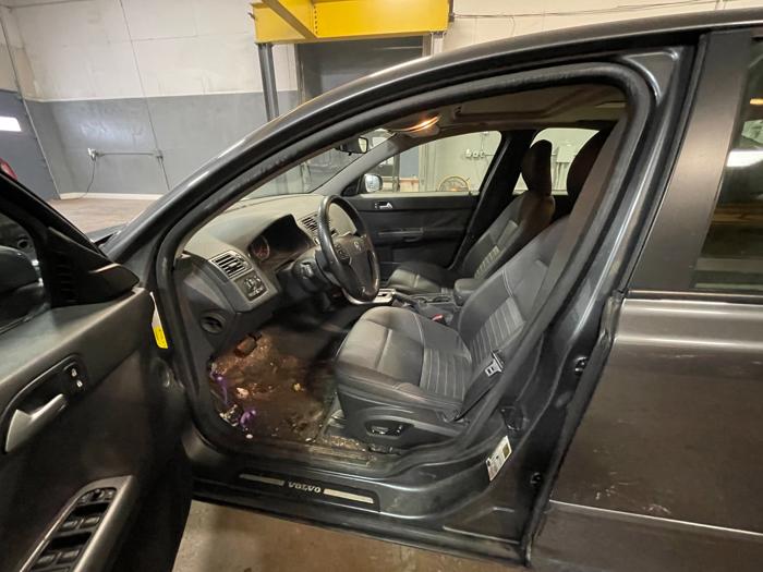 2007 volvo s40 2.4i with 170036 miles for sale near elk-river, minnesota b149075ebdf244b1a065a82a68eee44f.jpeg