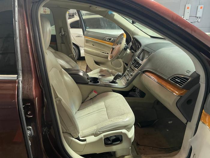 2010 lincoln mkt base with 169090 miles for sale near elk-river, minnesota b1a3f1048e524c1da29f5ab90714b9e1.jpg