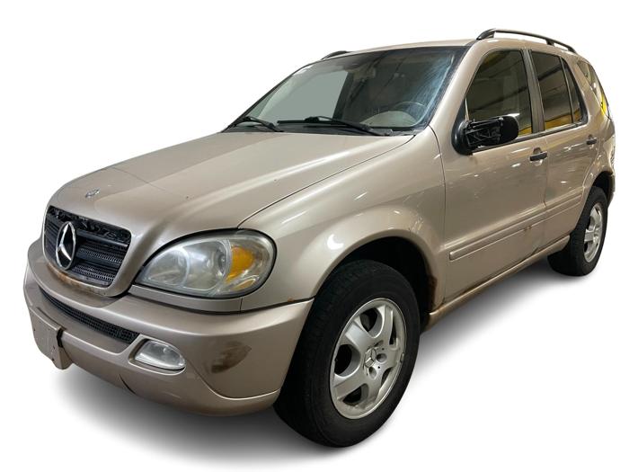 2002 mercedes-benz m-class ml320 with 185116 miles for sale near elk-river, minnesota b1a9ae2582684ec6b629e1aba95d3a8f.jpg
