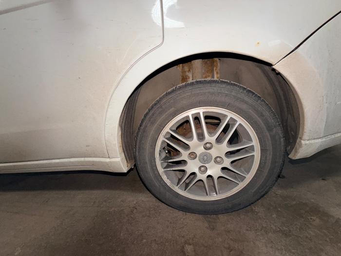 2010 ford focus se-sedan with 187365 miles for sale near elk-river, minnesota b1c185c8d98f4da78fa4f3b00a6a5d4d.jpeg