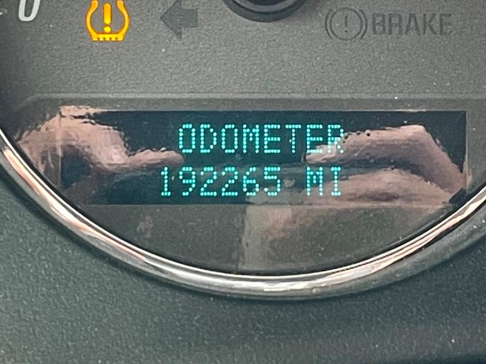 2007 gmc yukon-denali xl-awd with 192265 miles for sale near elk-river, minnesota b1eeb7df547f4fcda48d7c10ad6f9737.jpeg